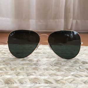 Gold Polarized Ray Ban Aviators